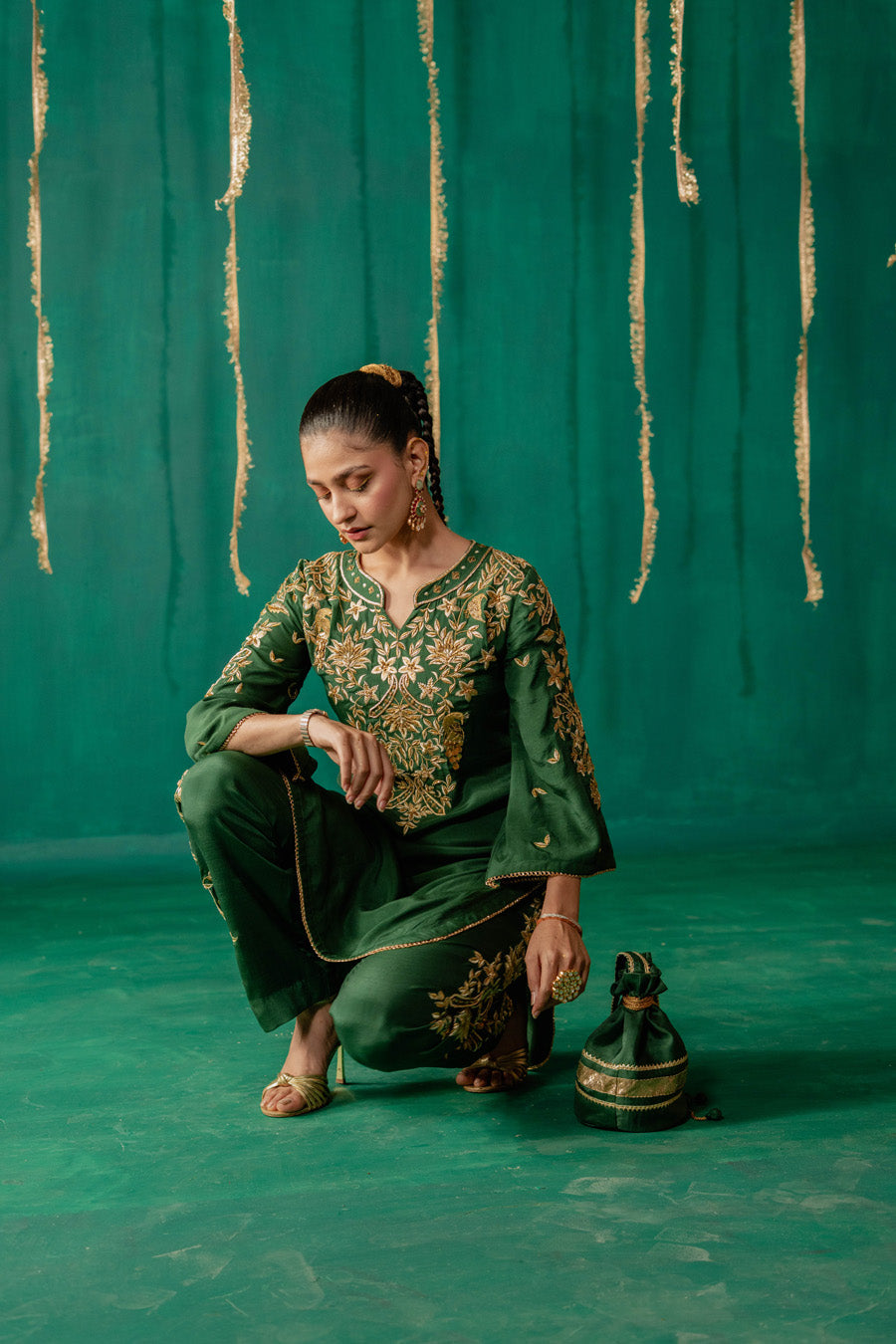 Green Staright Kurta With Gharara And Dupatta