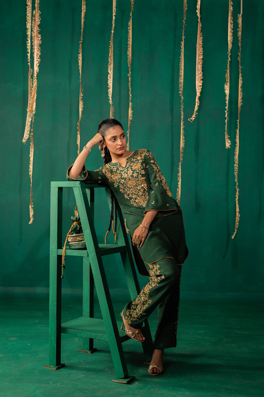 Green Staright Kurta With Gharara And Dupatta