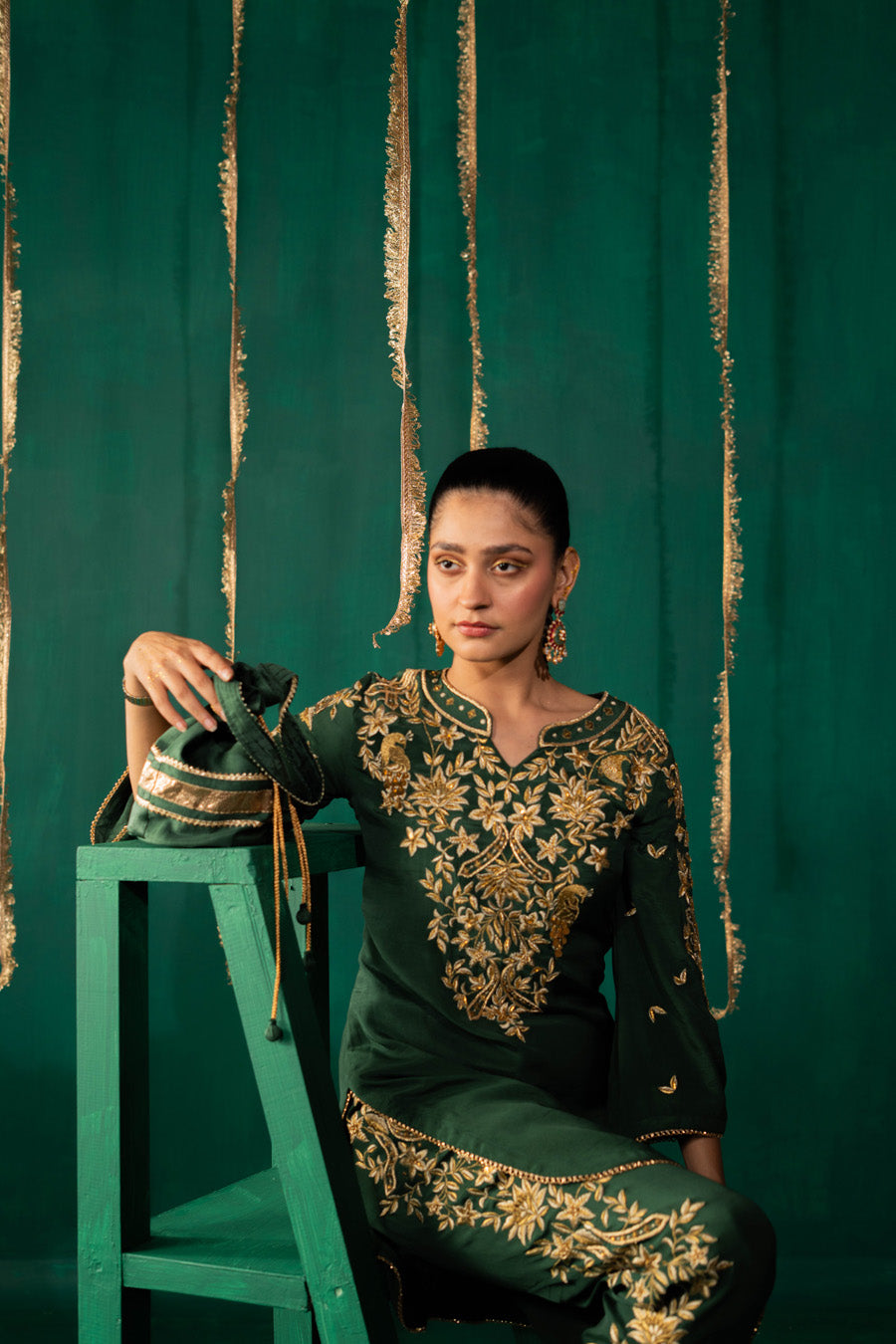 Green Staright Kurta With Gharara And Dupatta