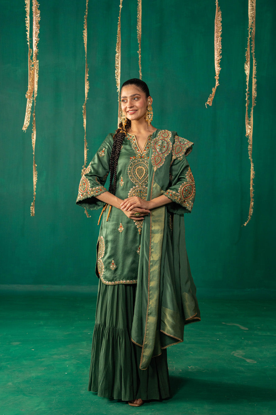 Green Straight Kurta With Staright Pants