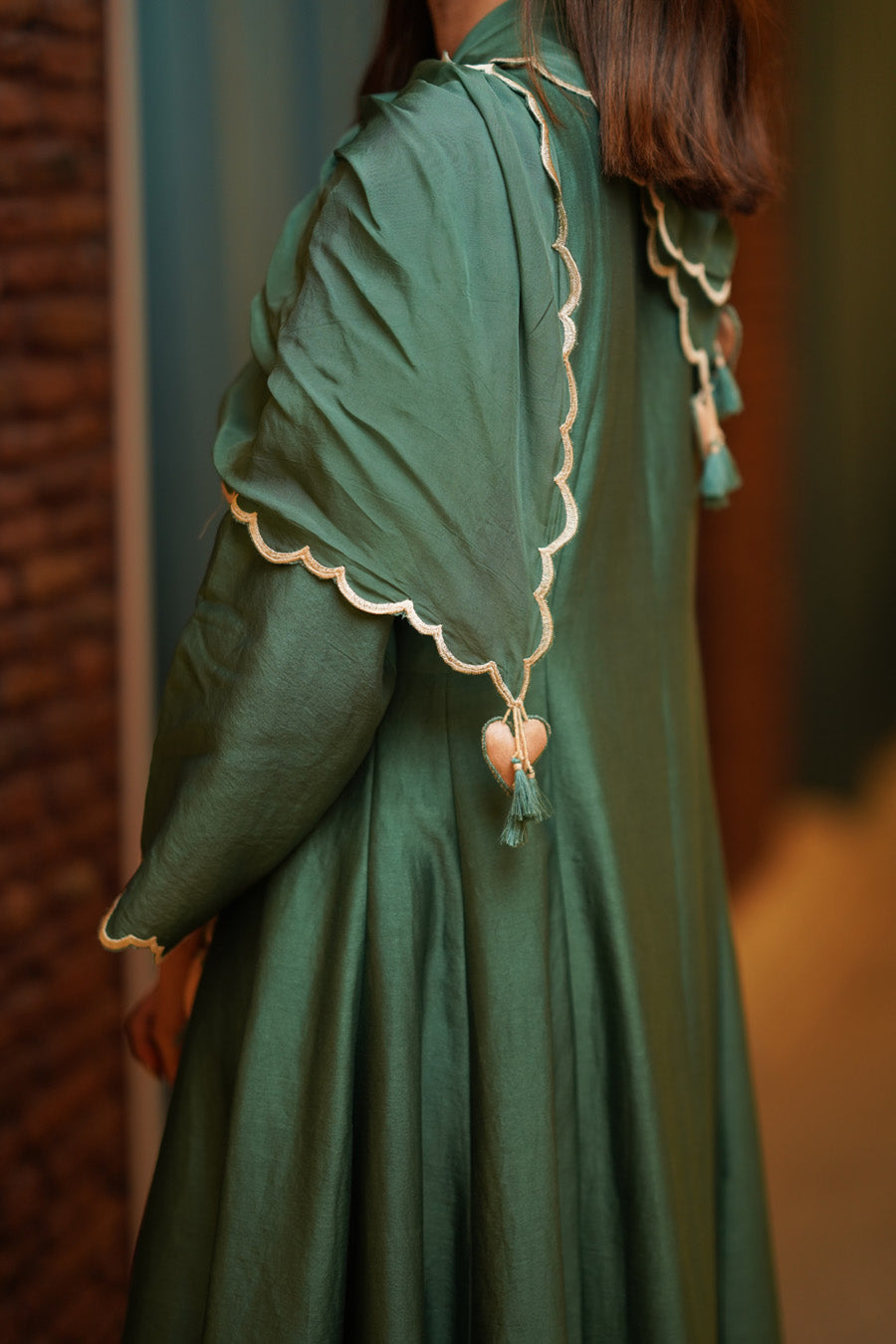 Sage Green And Beige Kurta Set With Scarf